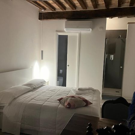 L'Inferno Di Dante Bed and Breakfast Gubbio Exteriör bild