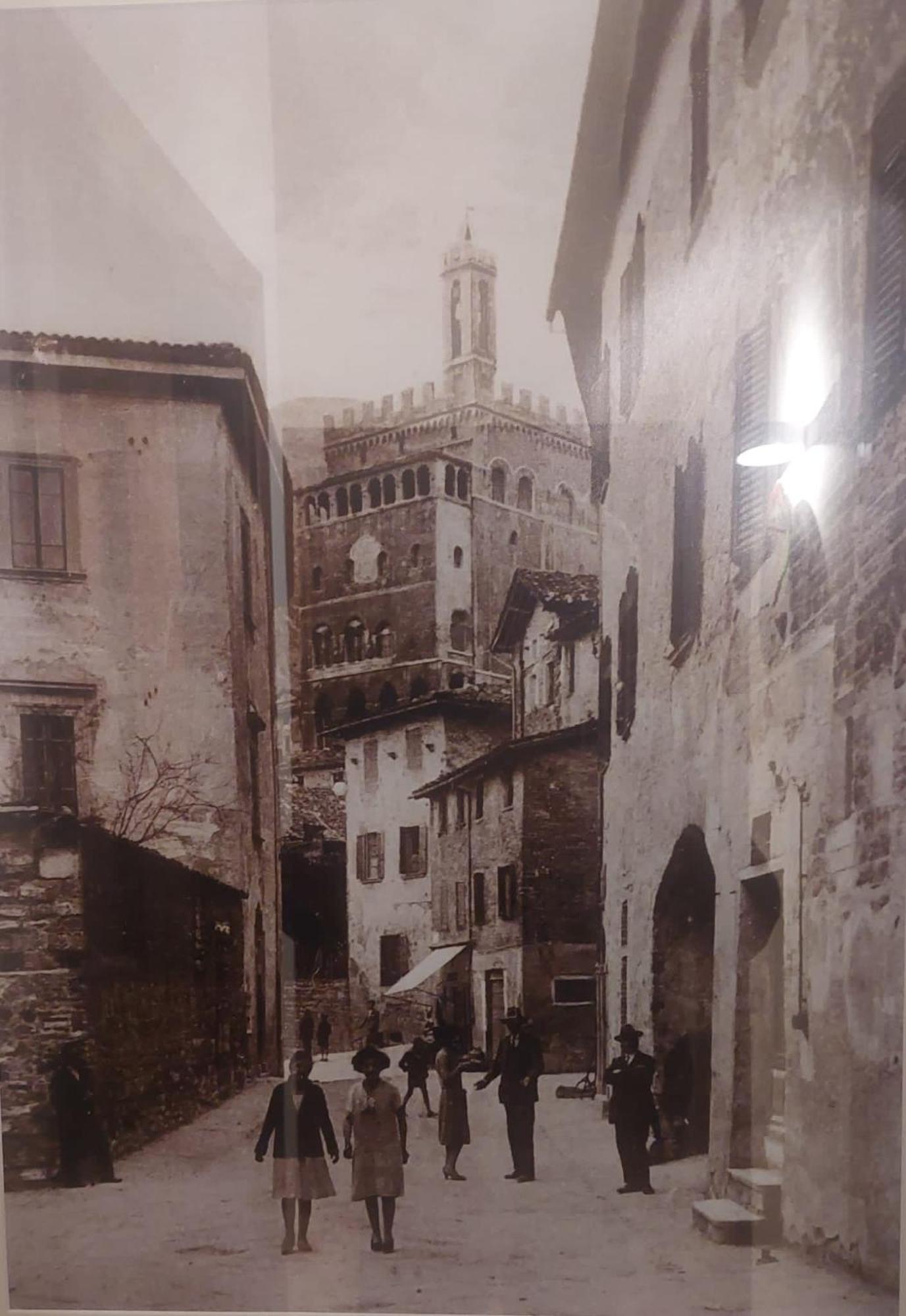 L'Inferno Di Dante Bed and Breakfast Gubbio Exteriör bild